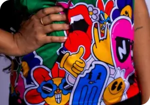 SP< Uniformes - Detalhe de qualidade de estampa sublimada na camiseta.